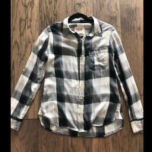 Plaid Long Sleeve Button-Down Shirt